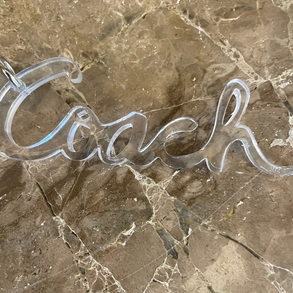 COACH Poppy Clear Acrylic Script Hangtag Replacement Charm - Picture 5 of 14